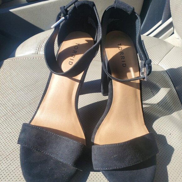 Torrid Black Heels Women's Size 10W - Picture 1 of 3